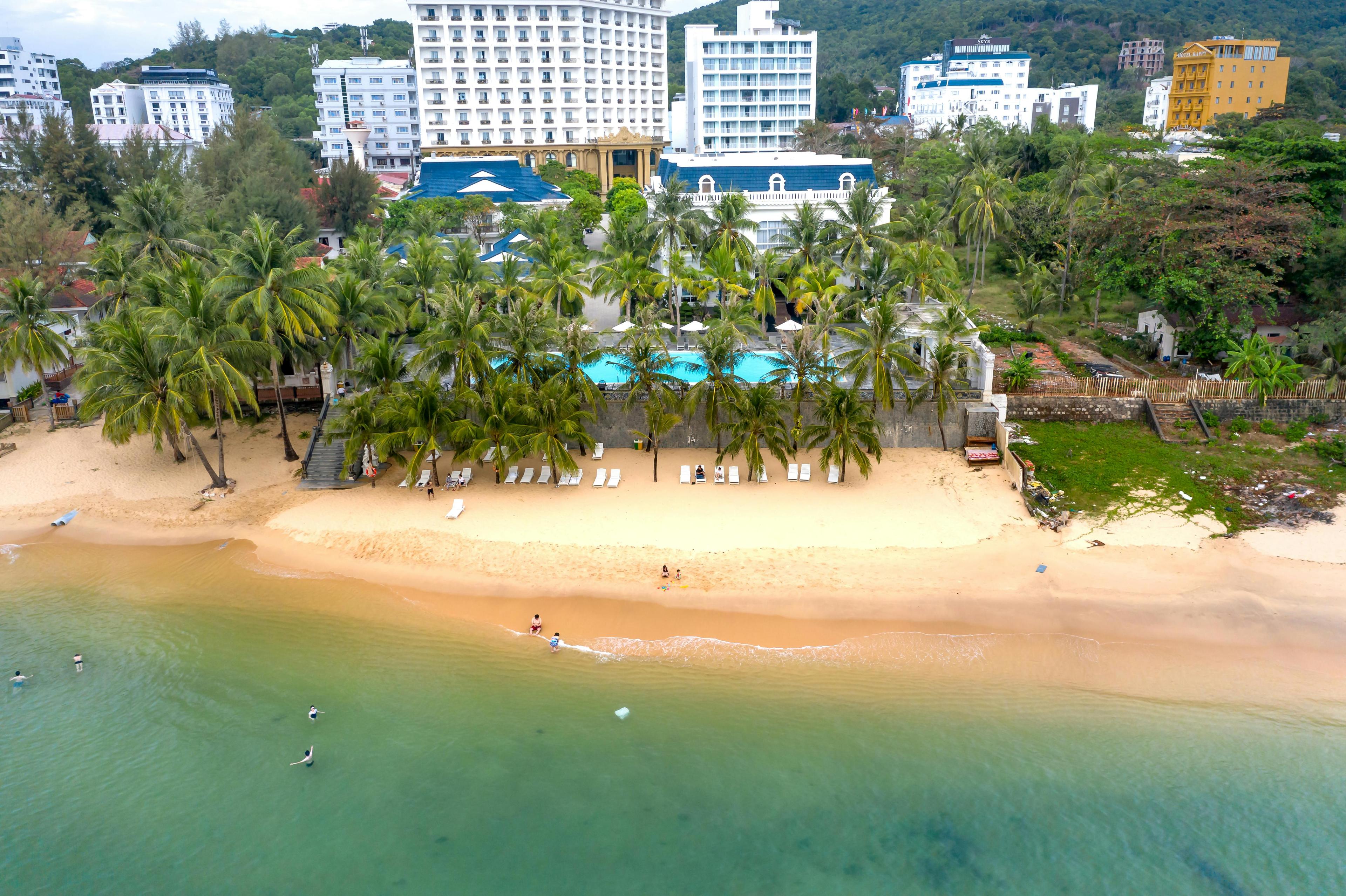 A hotel at a beach