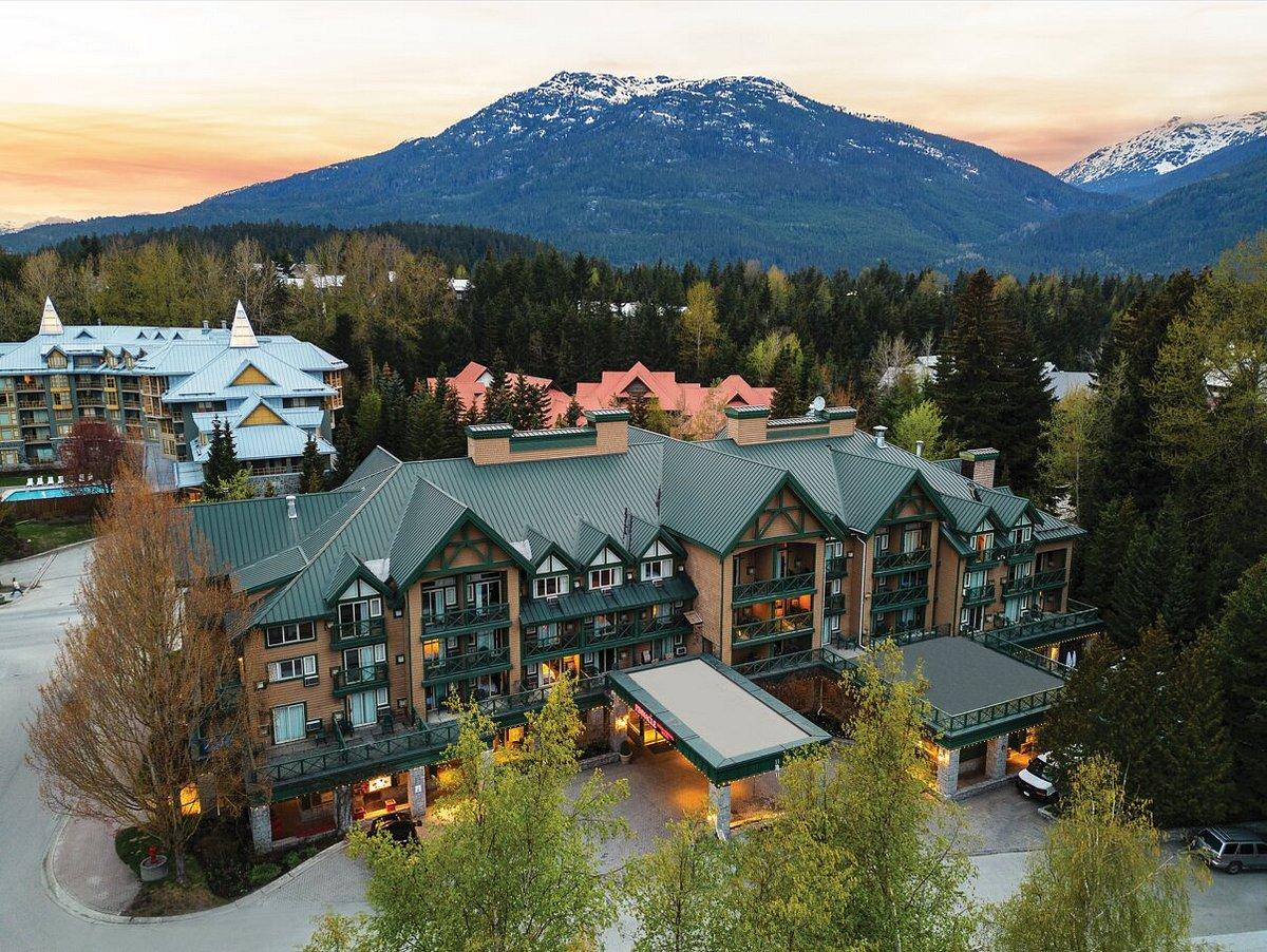 The Skyview Lodge