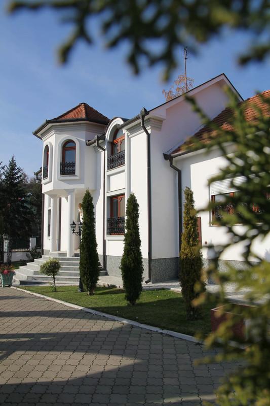 Luxury Villa